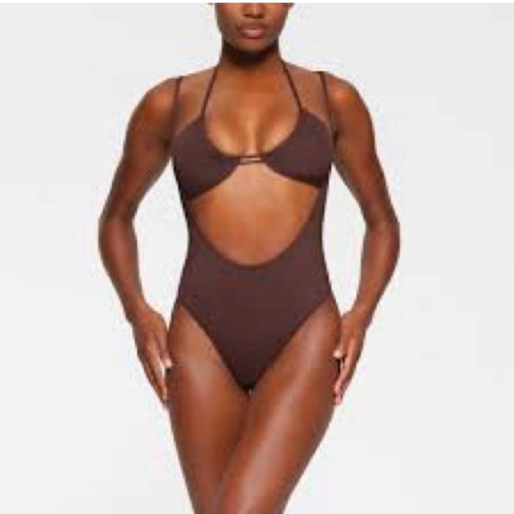 SKIMS Recycled Swim Cut Out Open Bust One Piece Cocoa Plus Size 2X